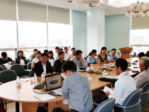 ＵＢ市道路排水事業でのモンゴル技術者への講習会（２０１２．６）